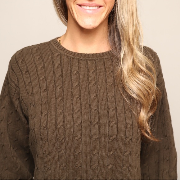 IZOD 100% Cotton Olive Heavyweight Cable Knit Sweater - Picture 2 of 6